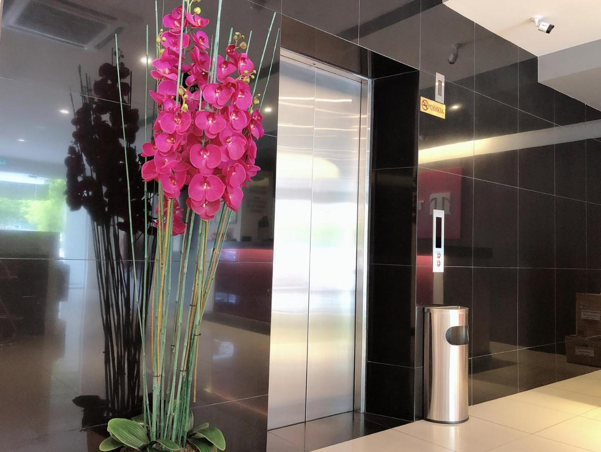 Tumike Hotel בנטונג מראה חיצוני תמונה